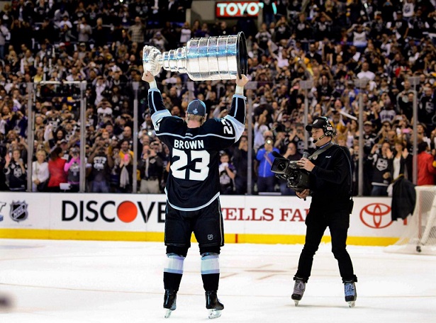 Los Angeles Kings går officiellt i pension nr 23 tröja